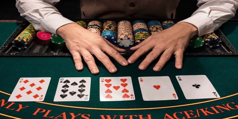Một số kinh nghiệm khi chơi Poker cần học hỏi